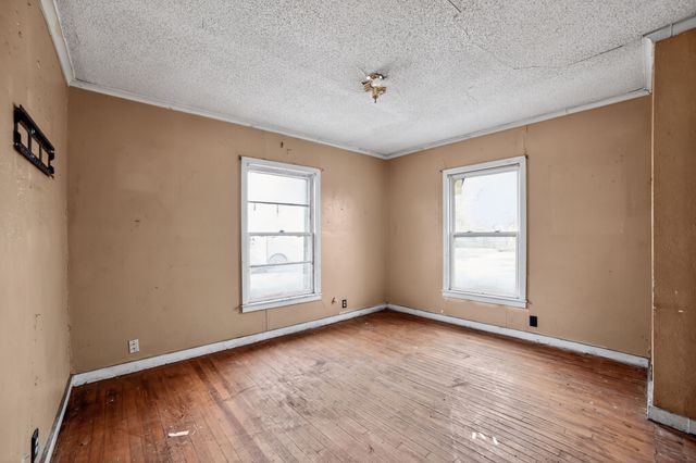 2519 Taylor Street, Commerce, TX 75428