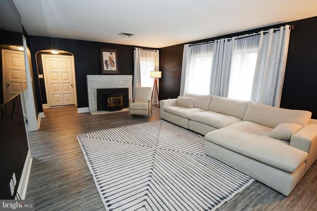 215 PINE BLUFF RD, Salisbury, MD 21801