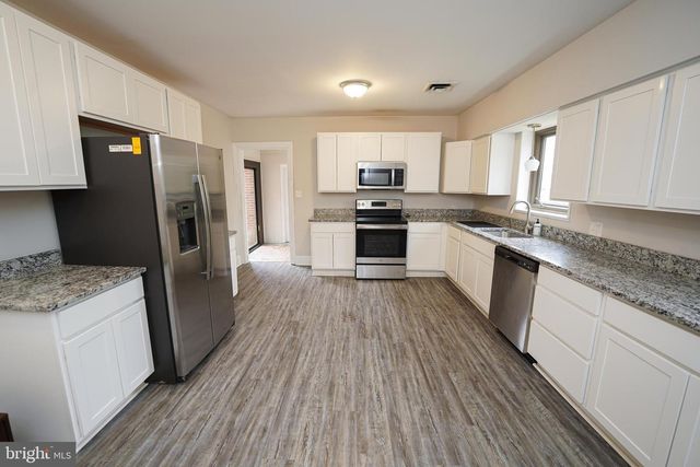 215 PINE BLUFF RD, Salisbury, MD 21801