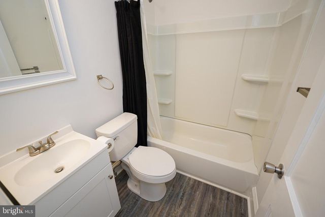 215 PINE BLUFF RD, Salisbury, MD 21801