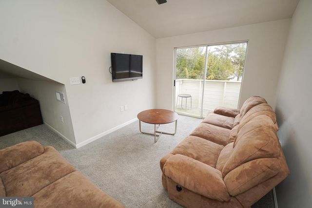 215 PINE BLUFF RD, Salisbury, MD 21801