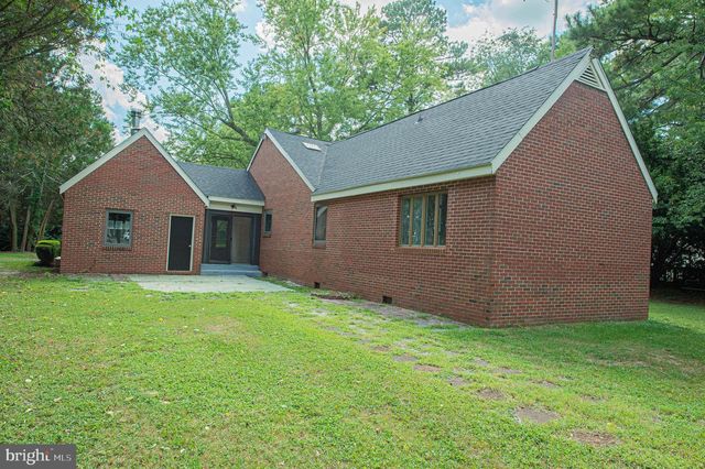 215 PINE BLUFF RD, Salisbury, MD 21801