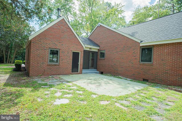 215 PINE BLUFF RD, Salisbury, MD 21801