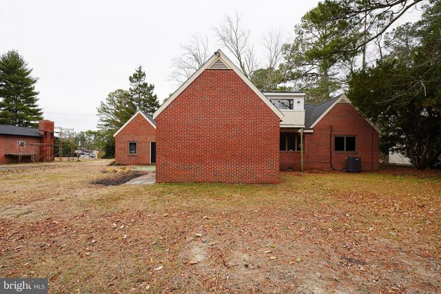 215 PINE BLUFF RD, Salisbury, MD 21801