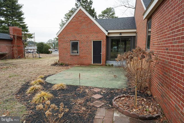 215 PINE BLUFF RD, Salisbury, MD 21801