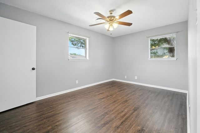 1522 W Palm, Aransas Pass, TX 78336