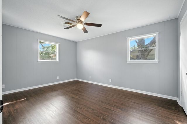 1522 W Palm, Aransas Pass, TX 78336