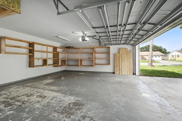 1522 W Palm, Aransas Pass, TX 78336