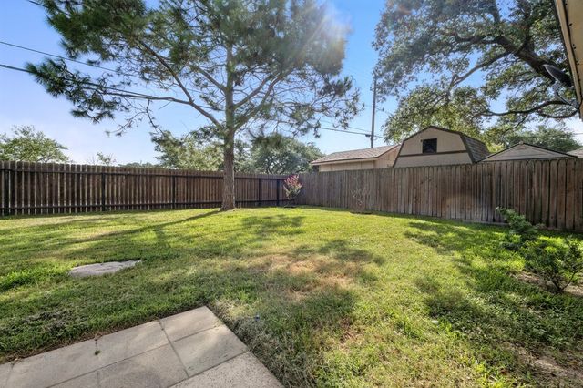 1522 W Palm, Aransas Pass, TX 78336