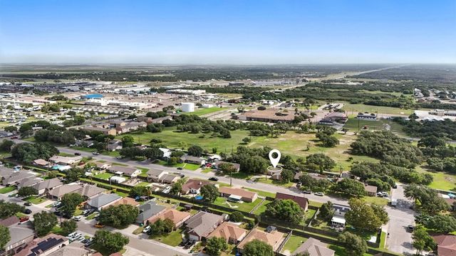 1522 W Palm, Aransas Pass, TX 78336