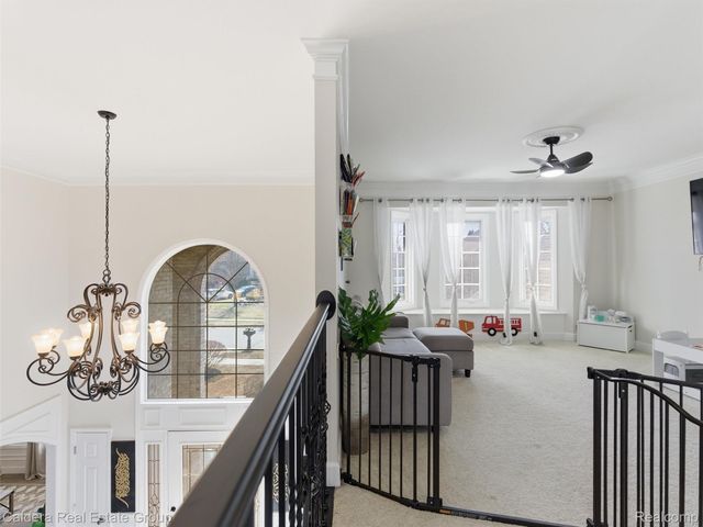 7219 Vista Drive, Shelby Charter Township, MI 48316