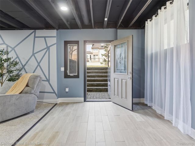 7219 Vista Drive, Shelby Charter Township, MI 48316