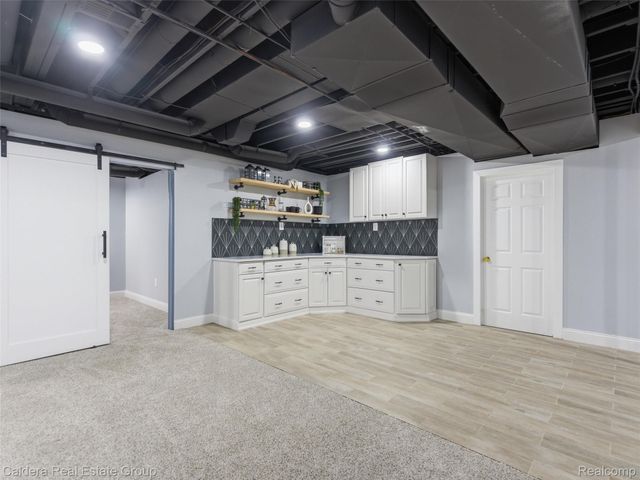 7219 Vista Drive, Shelby Charter Township, MI 48316