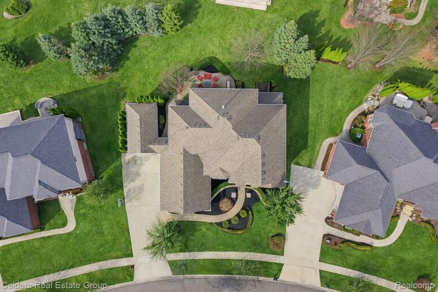 7219 Vista Drive, Shelby Charter Township, MI 48316