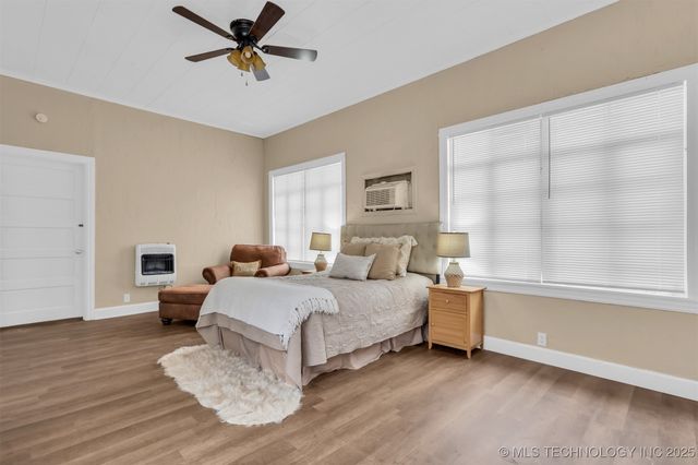 301 SW C Street, Ardmore, OK 73401