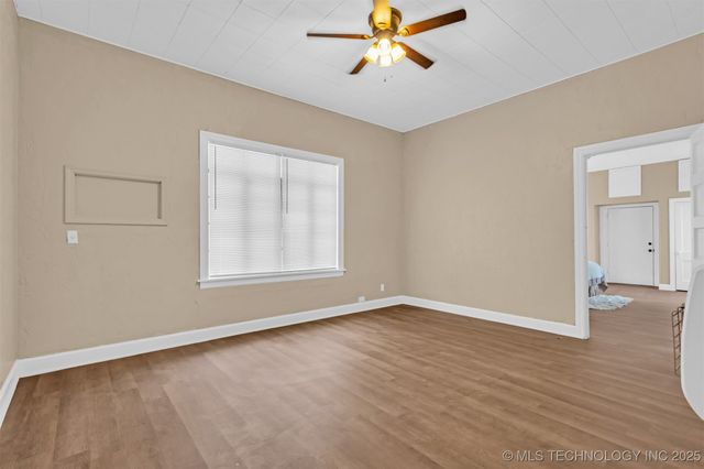 301 SW C Street, Ardmore, OK 73401