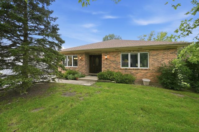 709 Jenkisson Avenue, Lake Bluff, IL 60044