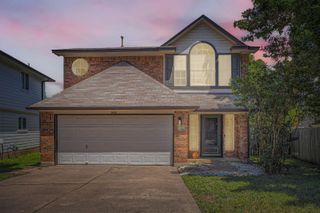 8801 Piney Creek BND, Austin, TX 78745