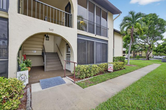 340 Pine Ridge Circle B-2, Greenacres, FL 33463