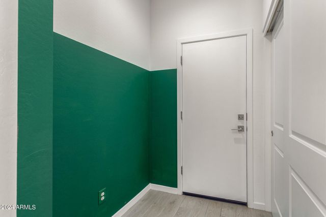 33948 N BEEBLOSSOM Trail, San Tan Valley, AZ 85144