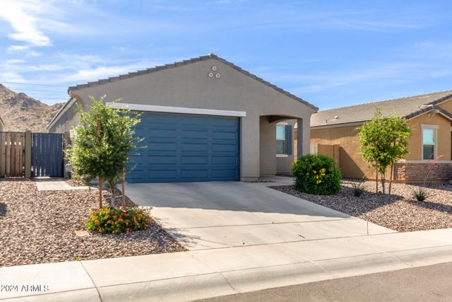 33948 N BEEBLOSSOM Trail, San Tan Valley, AZ 85144