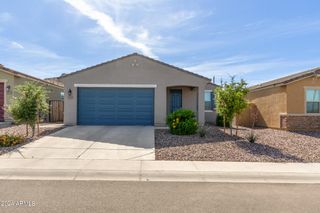 33948 N BEEBLOSSOM Trail, San Tan Valley, AZ 85144