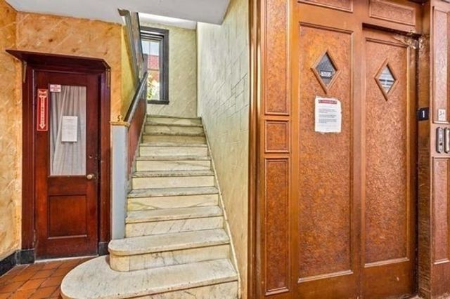 1945 Commonwealth Ave 7, Boston, MA 02135