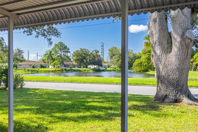 2001 41ST STREET N, St Petersburg, FL 33713