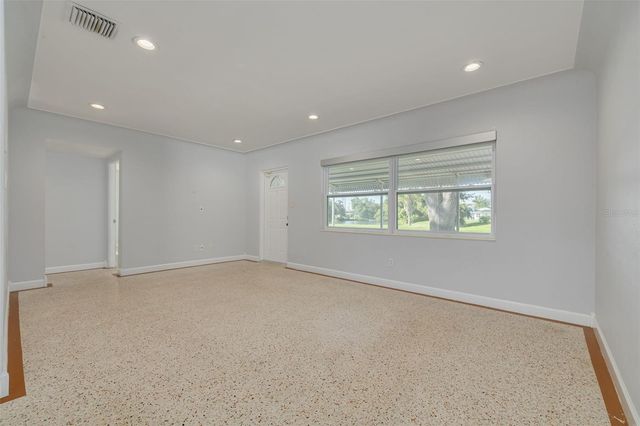 2001 41ST STREET N, St Petersburg, FL 33713