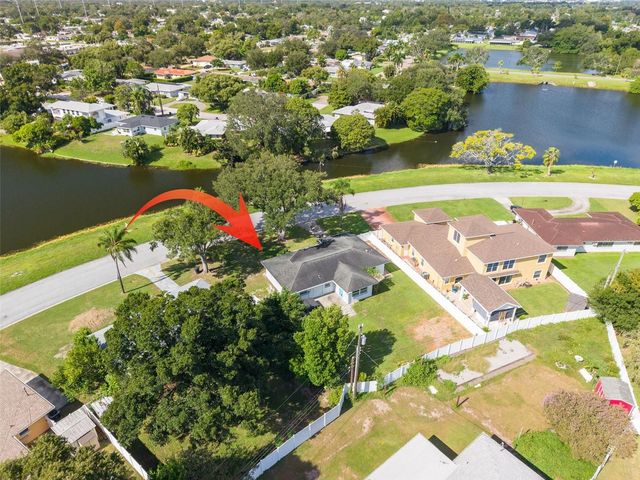 2001 41ST STREET N, St Petersburg, FL 33713