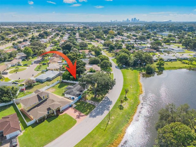 2001 41ST STREET N, St Petersburg, FL 33713