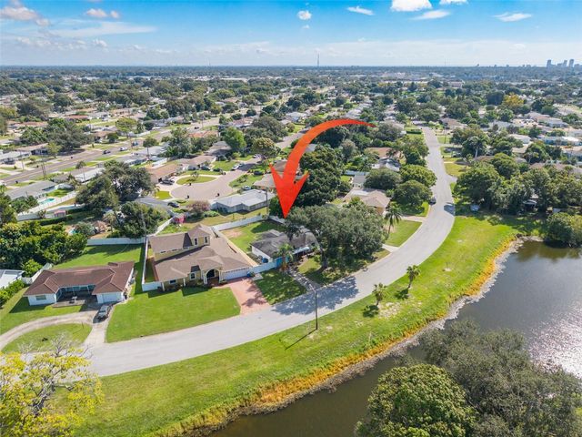 2001 41ST STREET N, St Petersburg, FL 33713