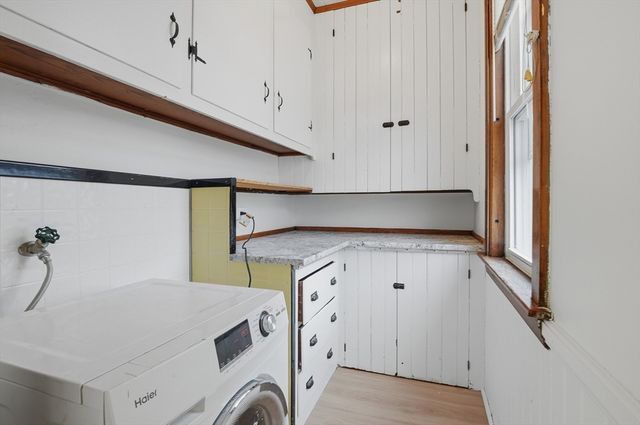 34 King Philip Road 2, Worcester, MA 01606