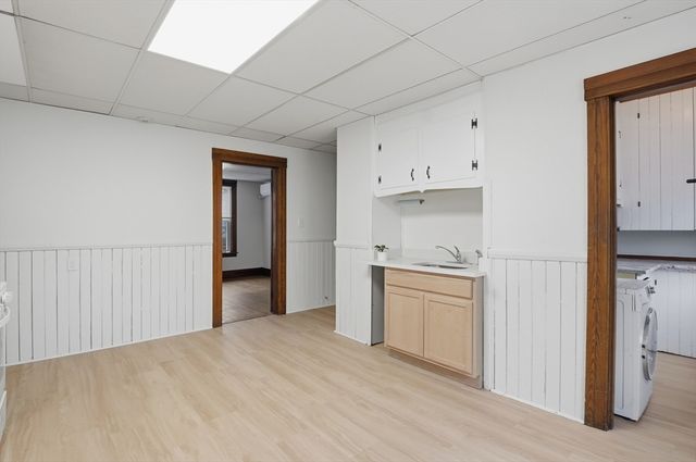 34 King Philip Road 2, Worcester, MA 01606