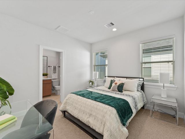 4832 Pinemont Drive, Houston, TX 77092