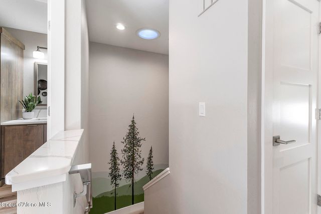 10637 N Friar DR, APT 15, Hayden, ID 83835