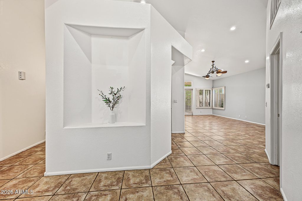19812 N 91ST Lane, Peoria, AZ 85382 — photo 4