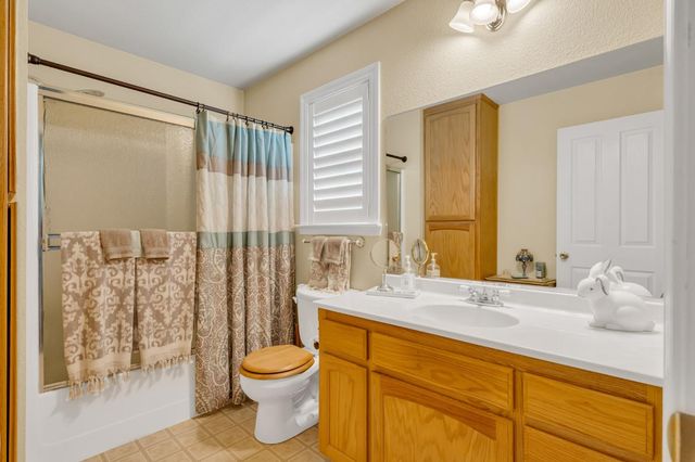 10092 Smith Rd, Grass Valley, CA 95949