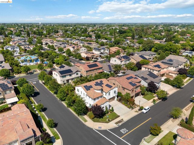 311 Jensen Way, Brentwood, CA 94513