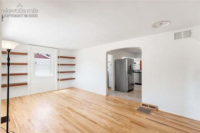 633 S Prairie Avenue, Pueblo, CO 81005