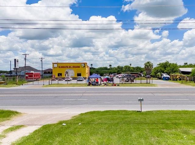 4418 N International Boulevard, Weslaco, TX 78596