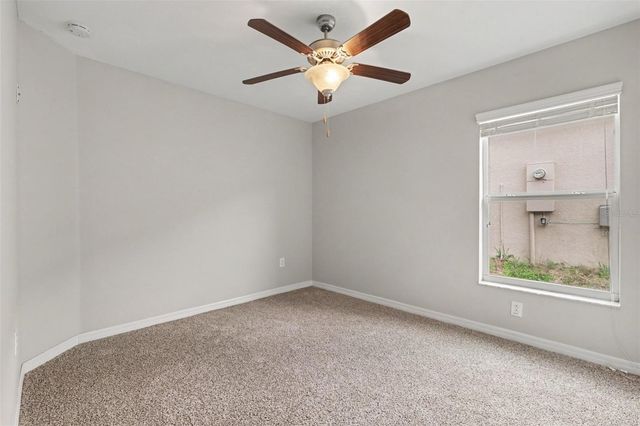 204 ENGLISH CHANNEL PLACE, Dover, FL 33527