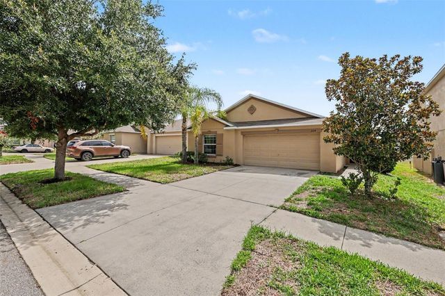 204 ENGLISH CHANNEL PLACE, Dover, FL 33527
