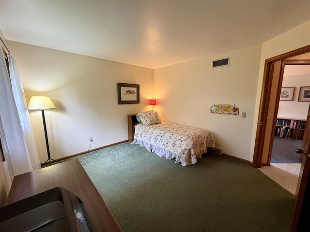 2809 Maple View Drive, Madison, WI 53719