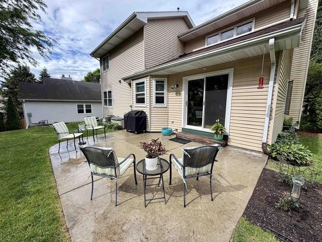 2809 Maple View Drive, Madison, WI 53719