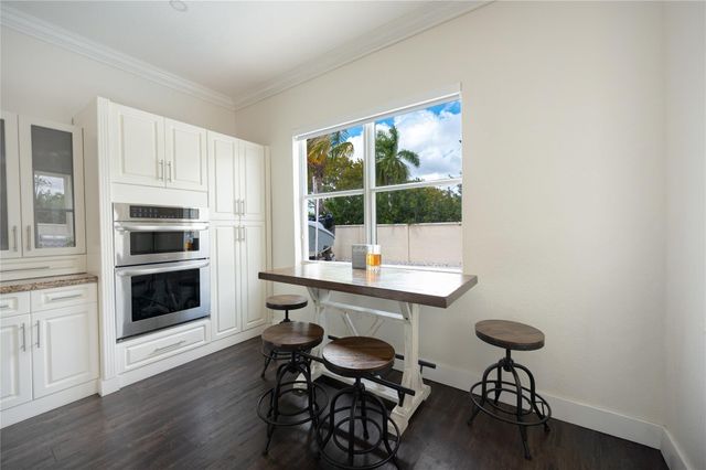 8891 NW 178Th Lane, Miami, FL 33018