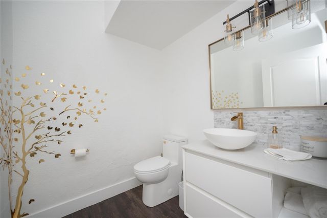 8891 NW 178Th Lane, Miami, FL 33018