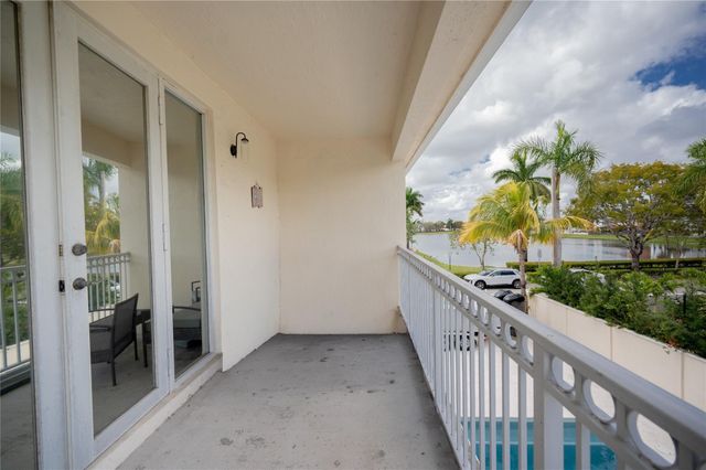 8891 NW 178Th Lane, Miami, FL 33018