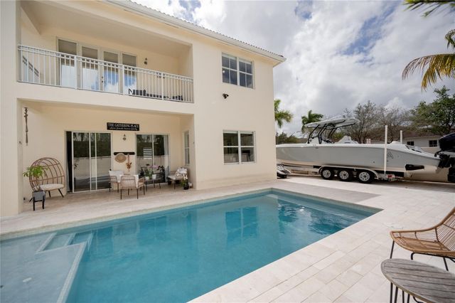 8891 NW 178Th Lane, Miami, FL 33018