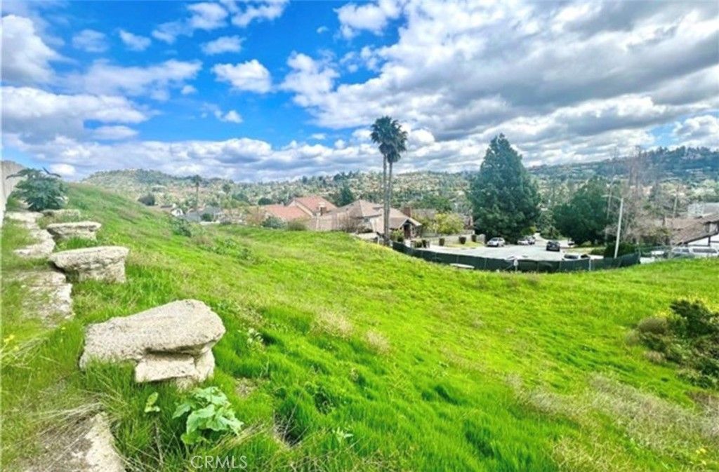 19351 Lemon Hill Drive, Santa Ana, CA 92705